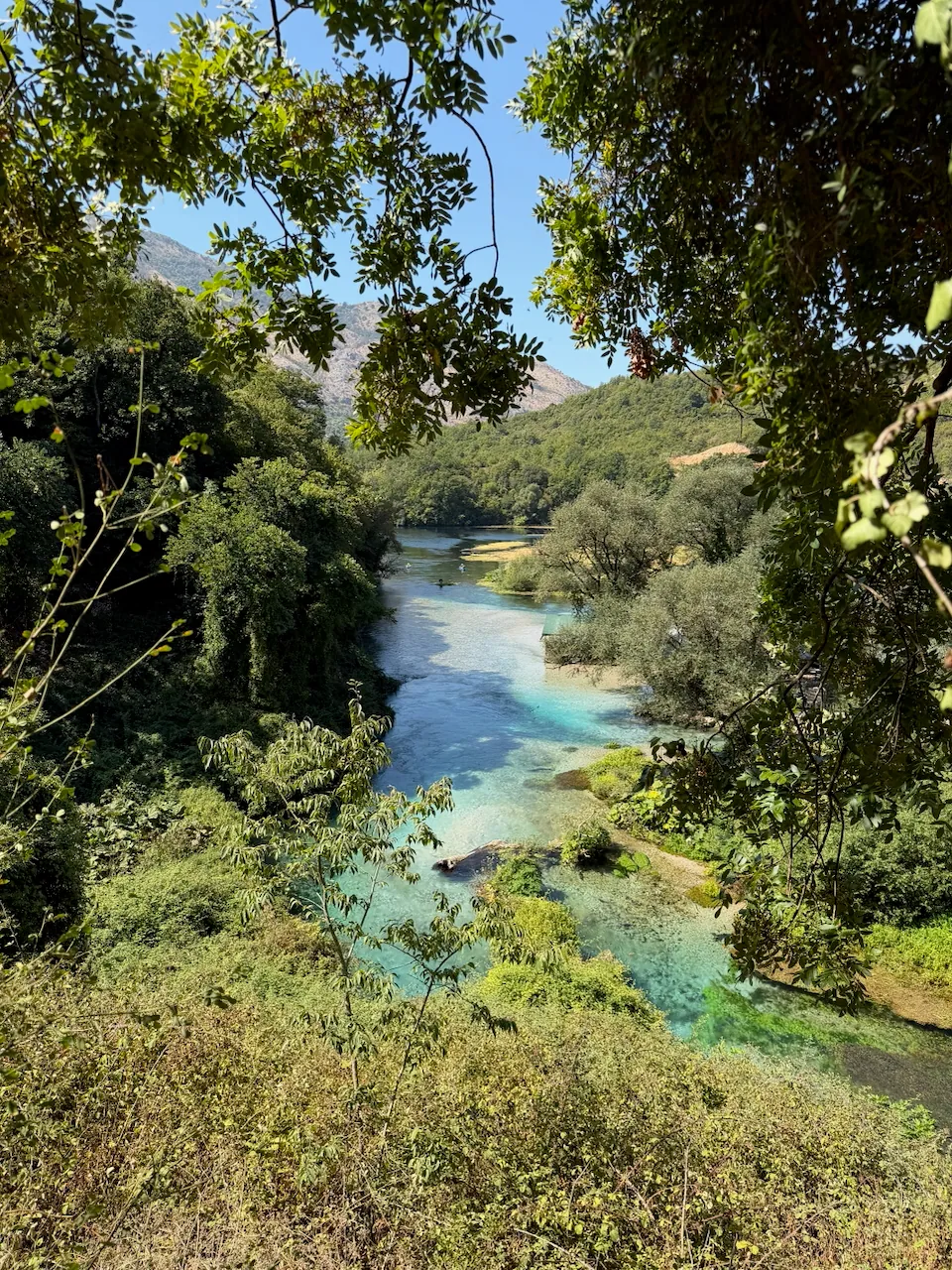 Blue Eye, Karstquelle in Albanien