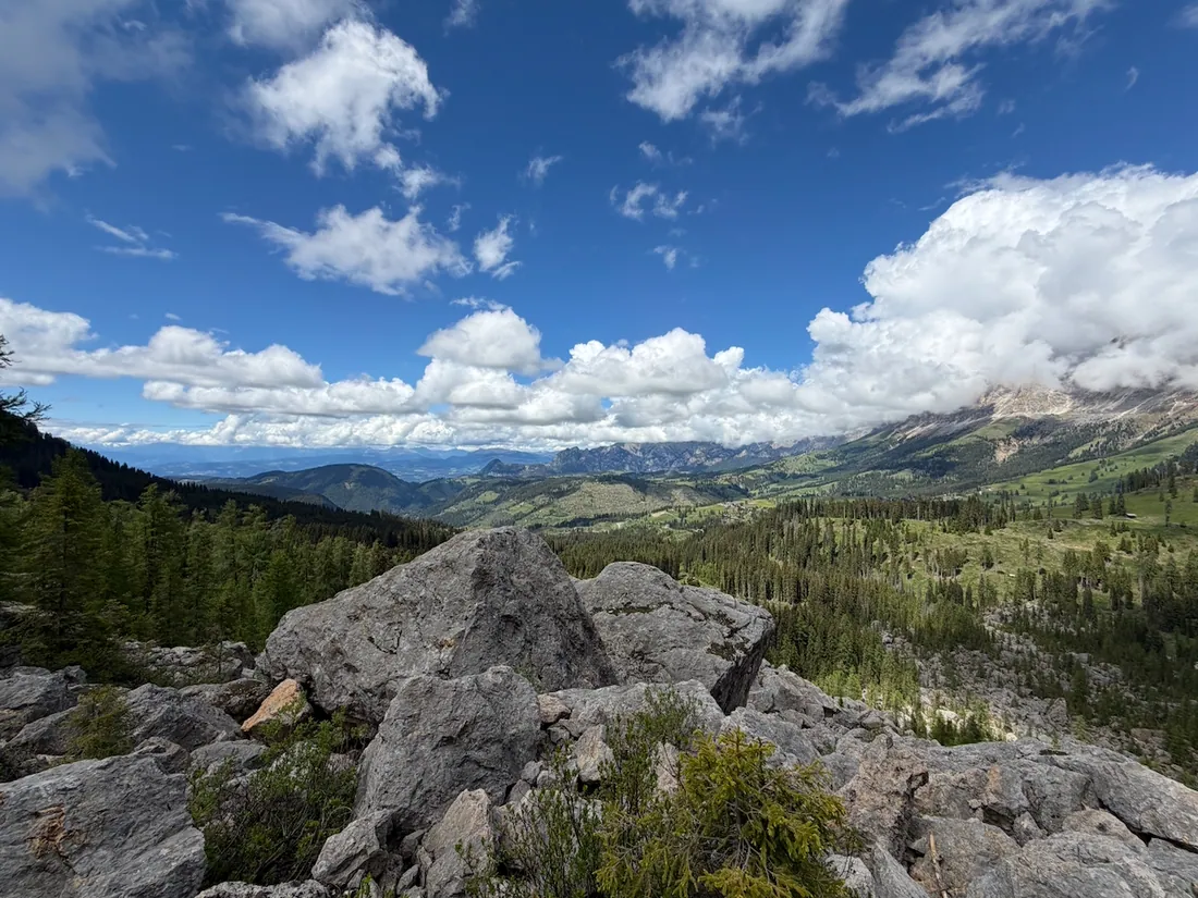 Bergpanorama bei Welschnofen, Südtirol